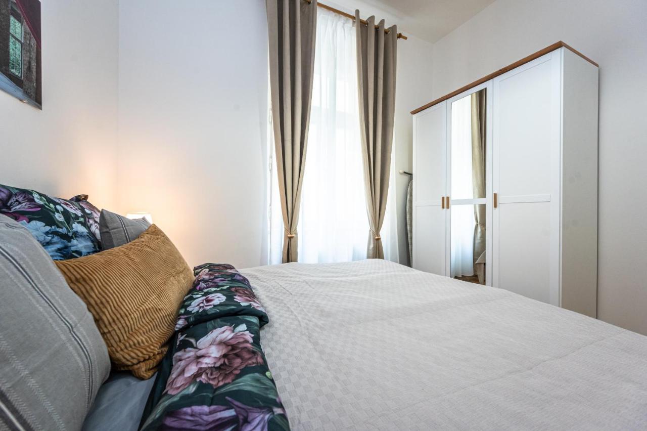 Tynska Ulicka Apartment Praha Eksteriør bilde